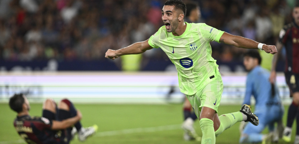 El Barcelona remonta al Levante con un gol en propia puerta en el 91 (2-3)