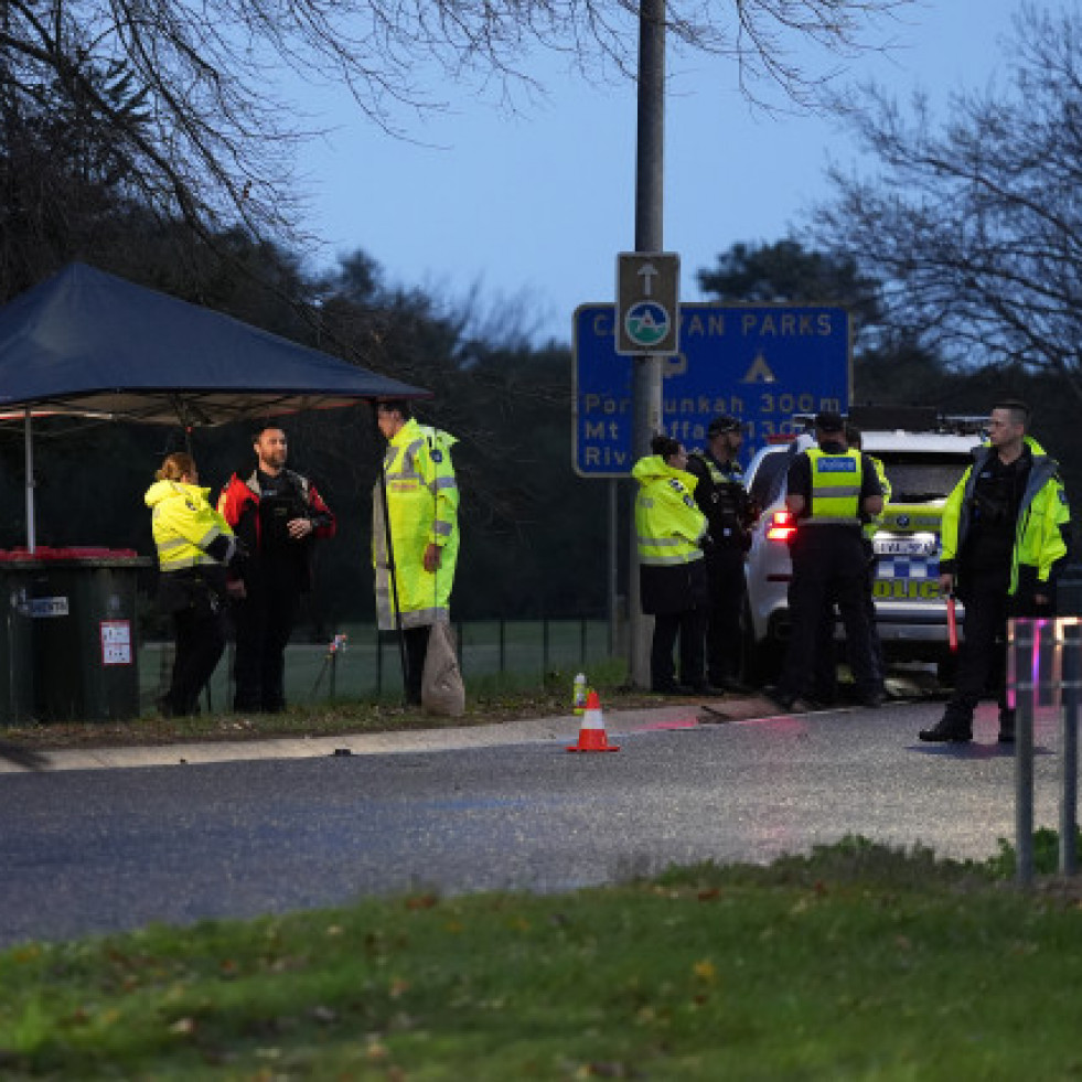 La Policía australiana busca al autor de un tiroteo con dos agentes muertos dado a la fuga