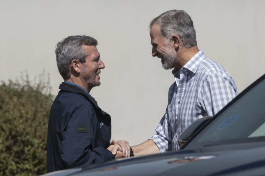 Los reyes llegan a Verín para conocer los daños causados por los incendios